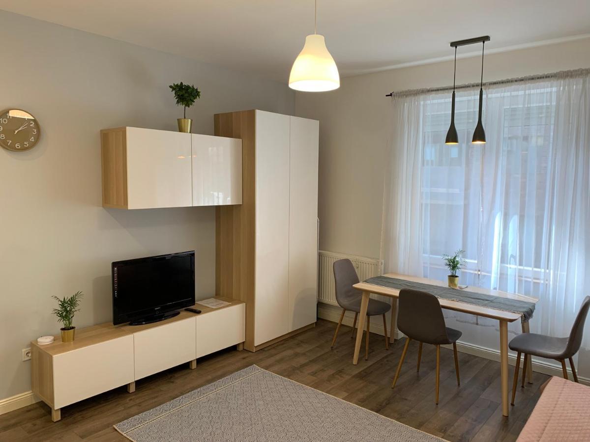 Appartamento Beauty Apartman Corvin Budapest Esterno foto